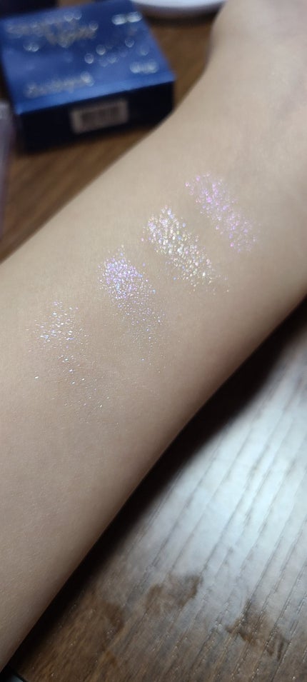 スターリーナイト シャドウパレット/dasique/アイシャドウパレットを使ったクチコミ(4枚目)