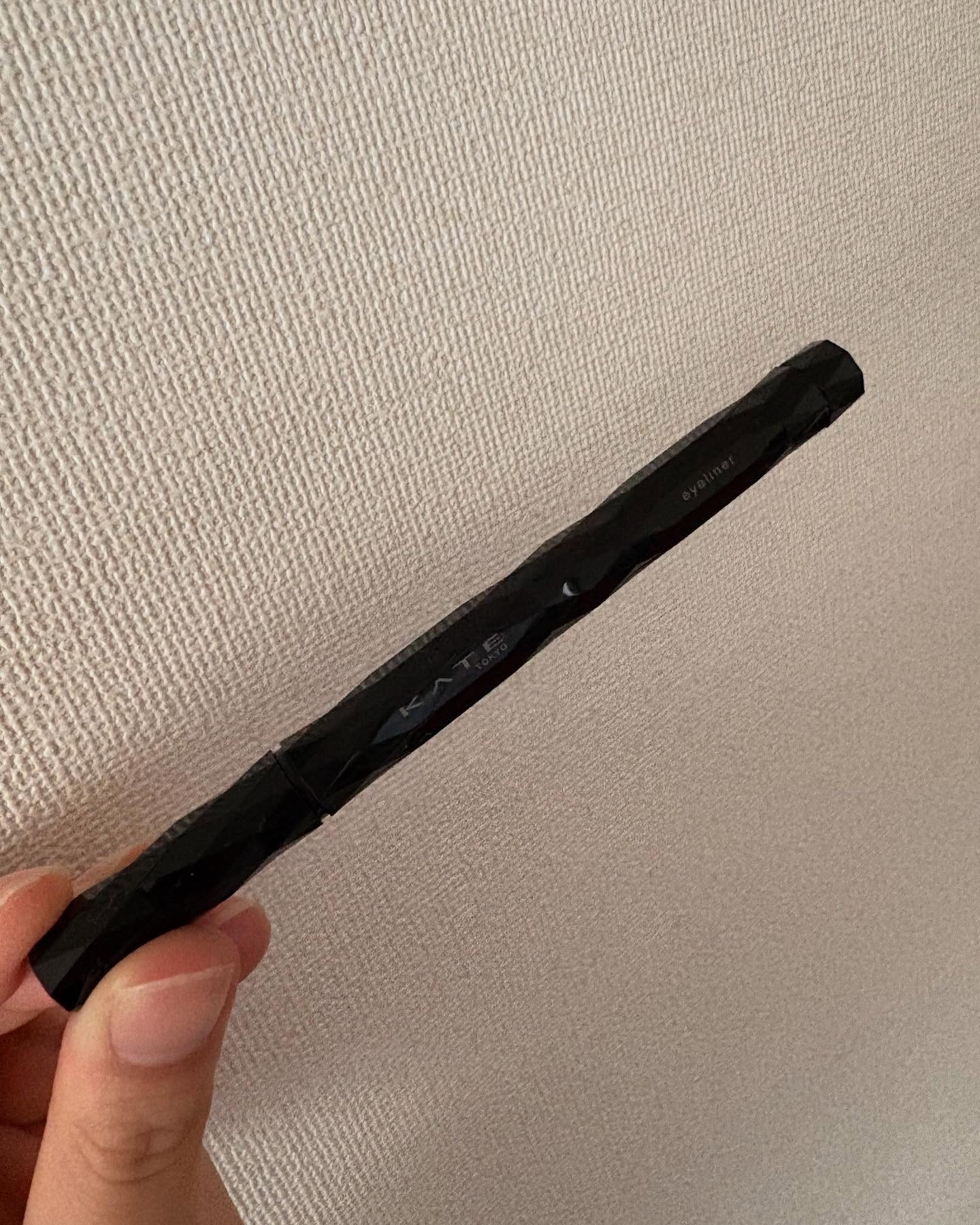 スーパーシャープライナーEX4.0/KATE/リキッドアイライナーを使ったクチコミ（1枚目）