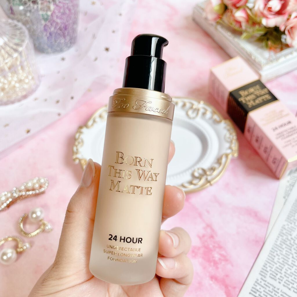 ボーン ディス ウェイ アンディテクタブル 24H マット ファンデーション/Too Faced/リキッドファンデーションを使ったクチコミ(2枚目)