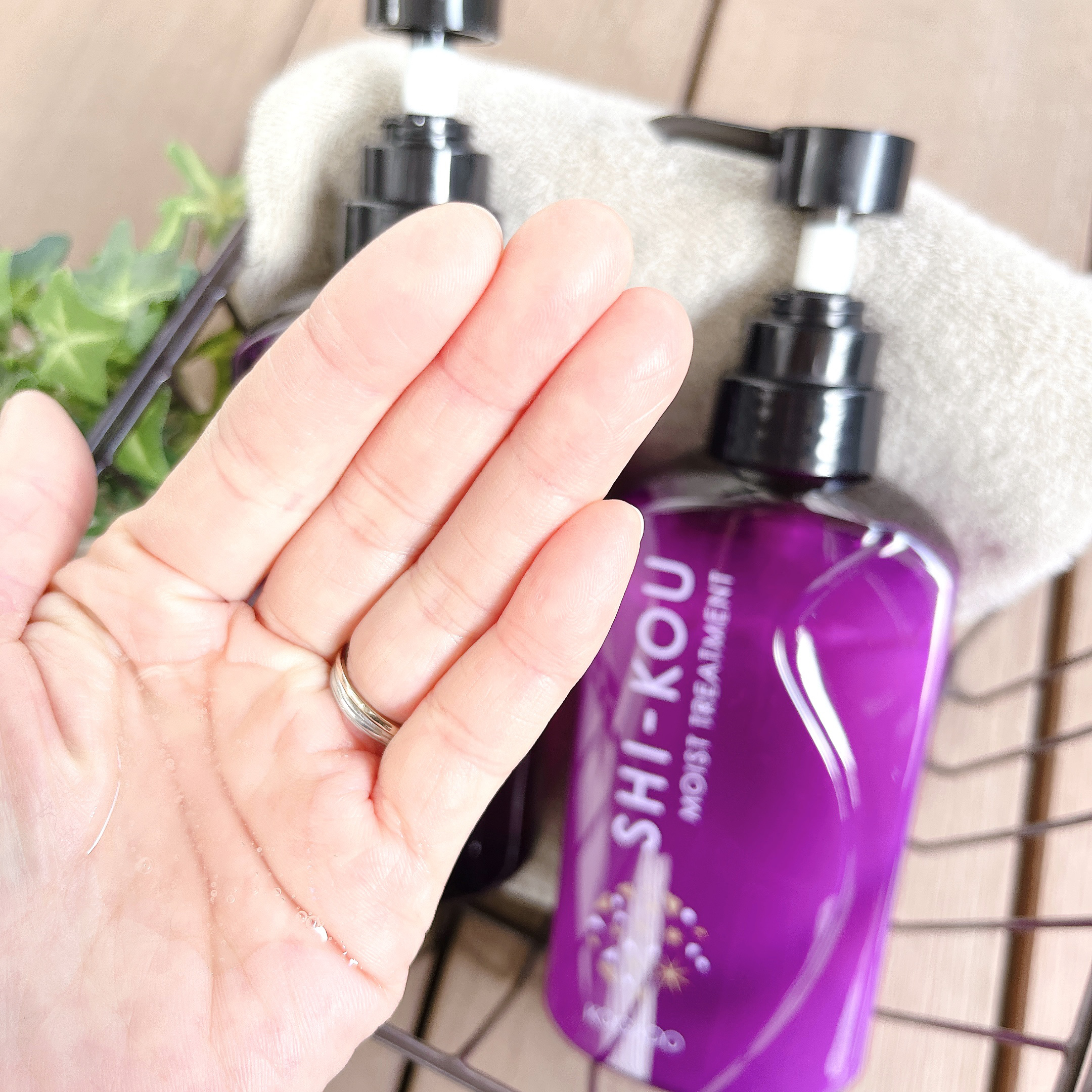 SHI-KOU モイスト シャンプー/トリートメント/紫光/市販シャンプーを使ったクチコミ（3枚目）