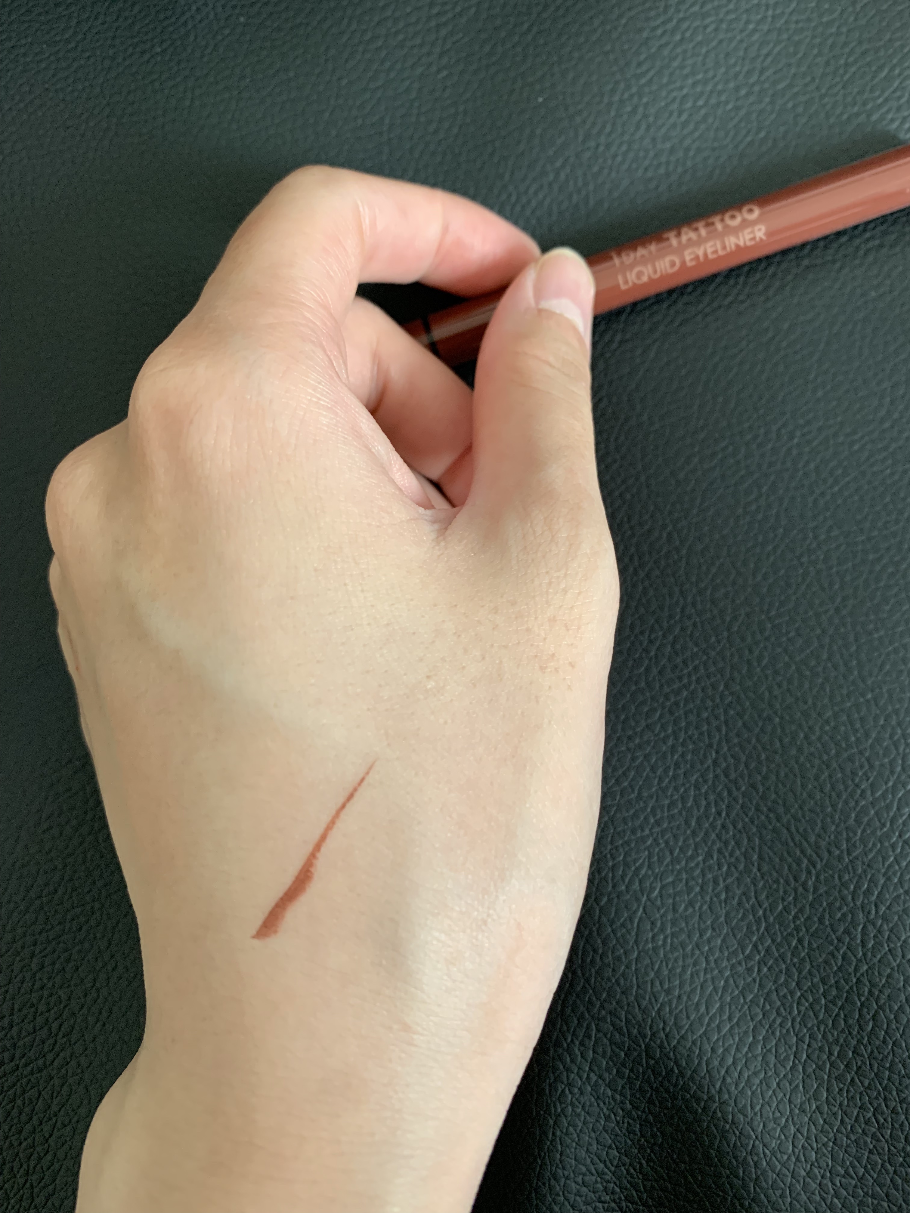 1DAY TATTOO リキッドアイライナー 07 スカーレットブラウン/K-パレット/リキッドアイライナーを使ったクチコミ（2枚目）