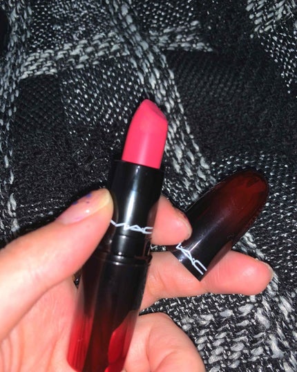 ラブ ミー リップスティック /M・A・C/口紅を使ったクチコミ(1枚目)