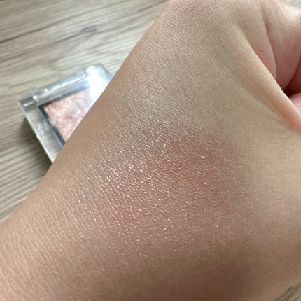 アディクション ザ アイシャドウ スパークル/ADDICTION/単色アイシャドウを使ったクチコミ(4枚目)