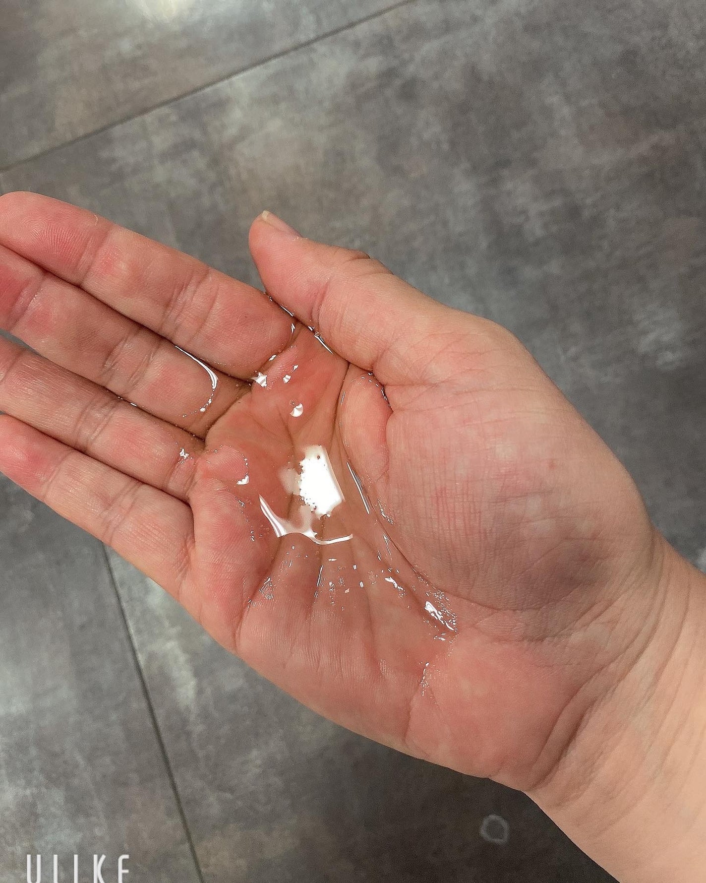 aki♡ on LIPS 「髪にも顔にも使える【EPIS】オーガニック モイスチュア ヘア..」(3枚目)