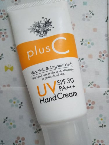 🍀 on LIPS 「plusCUVカットハンドクリームEXSPF30PA+++夏以..」（1枚目）