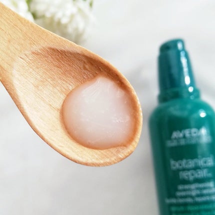 AVEDA ボタニカル リペア オーバーナイト セラムのクチコミ「夜寝ている間に、髪の内部まで浸透しダメージを補修、輝きに満ちていきいきとした髪へ導く、シリコン.....」(3枚目)