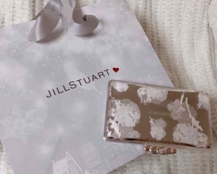 エアリーステイフローレス パウダーファンデーション/JILL STUART/パウダーファンデーションを使ったクチコミ(1枚目)