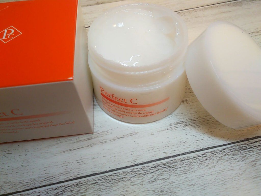 パーフェクトC オールインワンジェル/Perfect C/オールインワン化粧品を使ったクチコミ（3枚目）