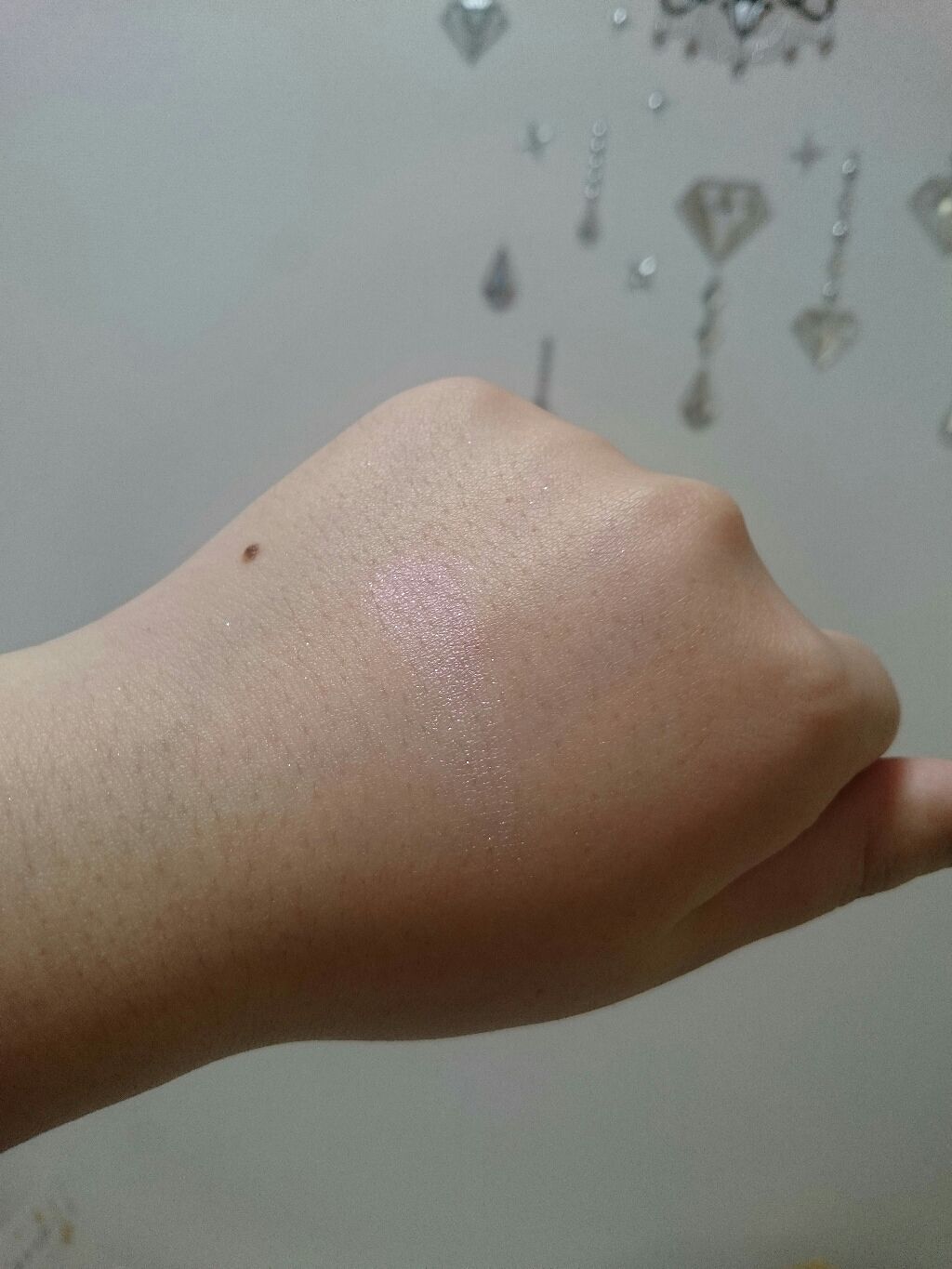 ブライトアップアイシャドウ/media/単色アイシャドウを使ったクチコミ(2枚目)