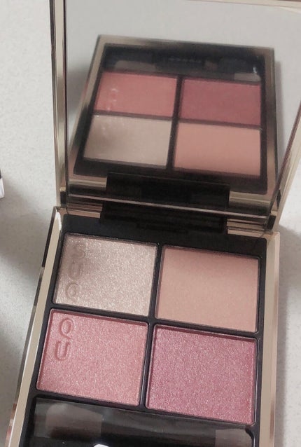 シグニチャー カラー アイズ/SUQQU/アイシャドウパレットを使ったクチコミ(2枚目)