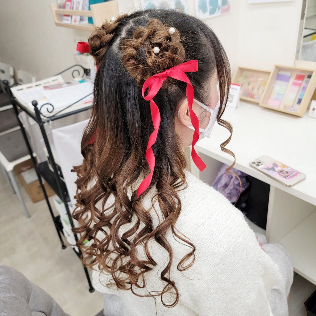 ヘアメイクみどり【YouTube】 on LIPS 「ご覧いただきありがとうございます😊ヘアメイクアーティストみどり..」(3枚目)