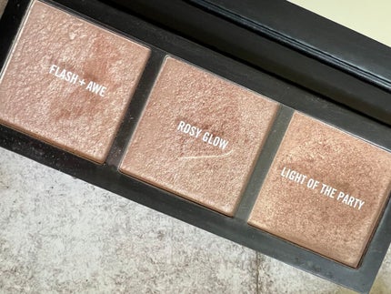 ハイパー リアル グロー パレット/M・A・C/パウダーチークを使ったクチコミ(2枚目)