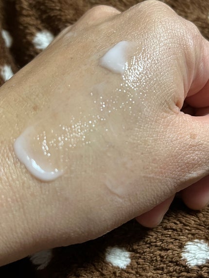 エッセンシャル リアル アイクリーム フォーフェイス/AHC/アイケア・アイクリームを使ったクチコミ(2枚目)