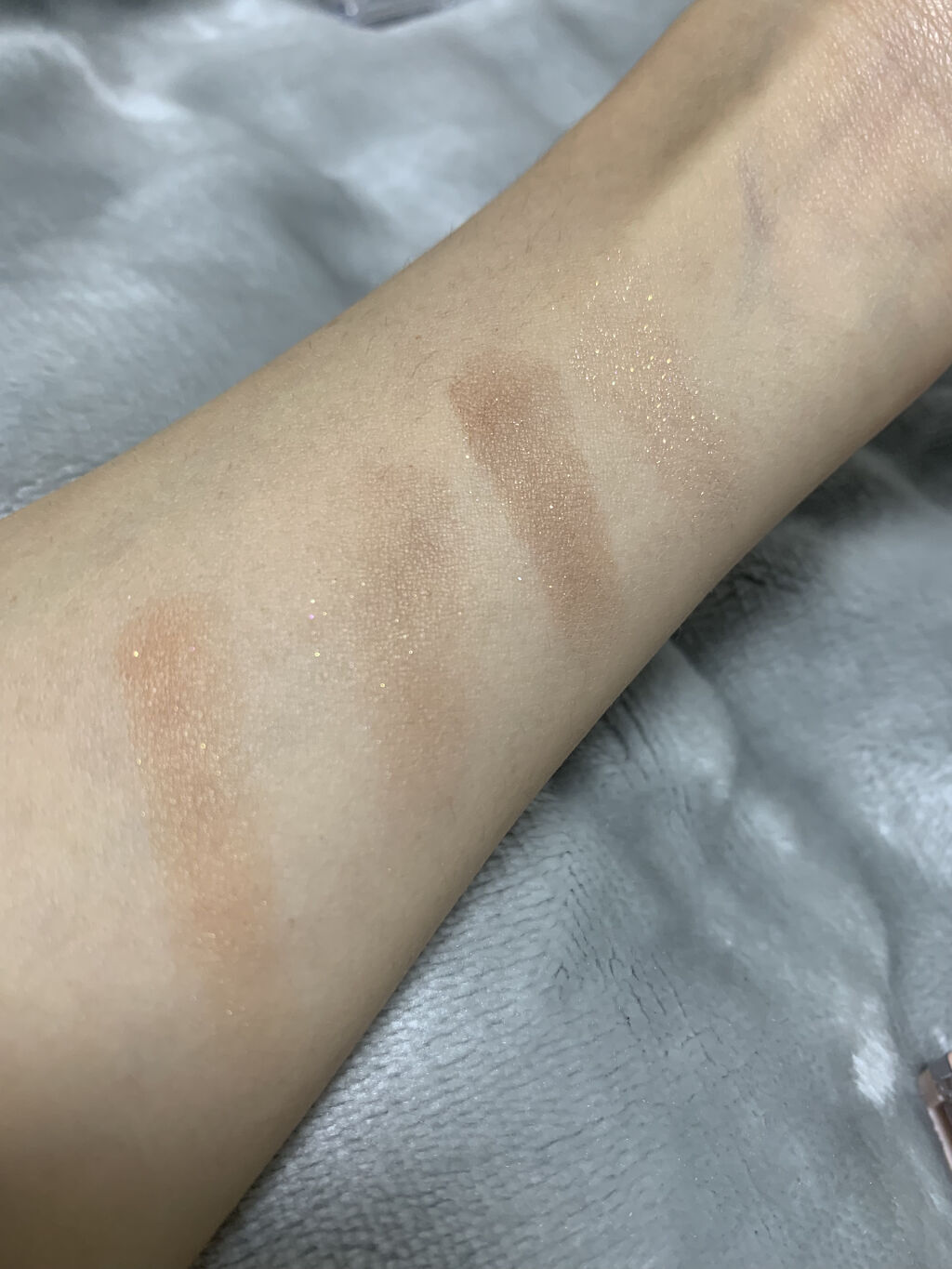 シルキースフレアイズ（マットタイプ）/キャンメイク/アイシャドウパレットを使ったクチコミ（3枚目）