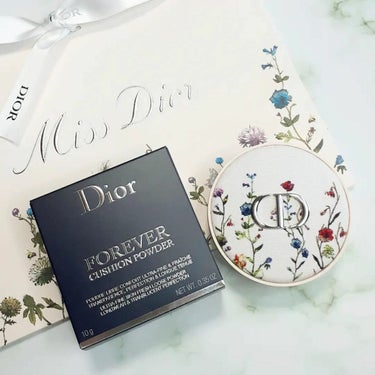 ディオールスキン フォーエヴァー クッション パウダー/Dior/ルースパウダーを使ったクチコミ（1枚目）