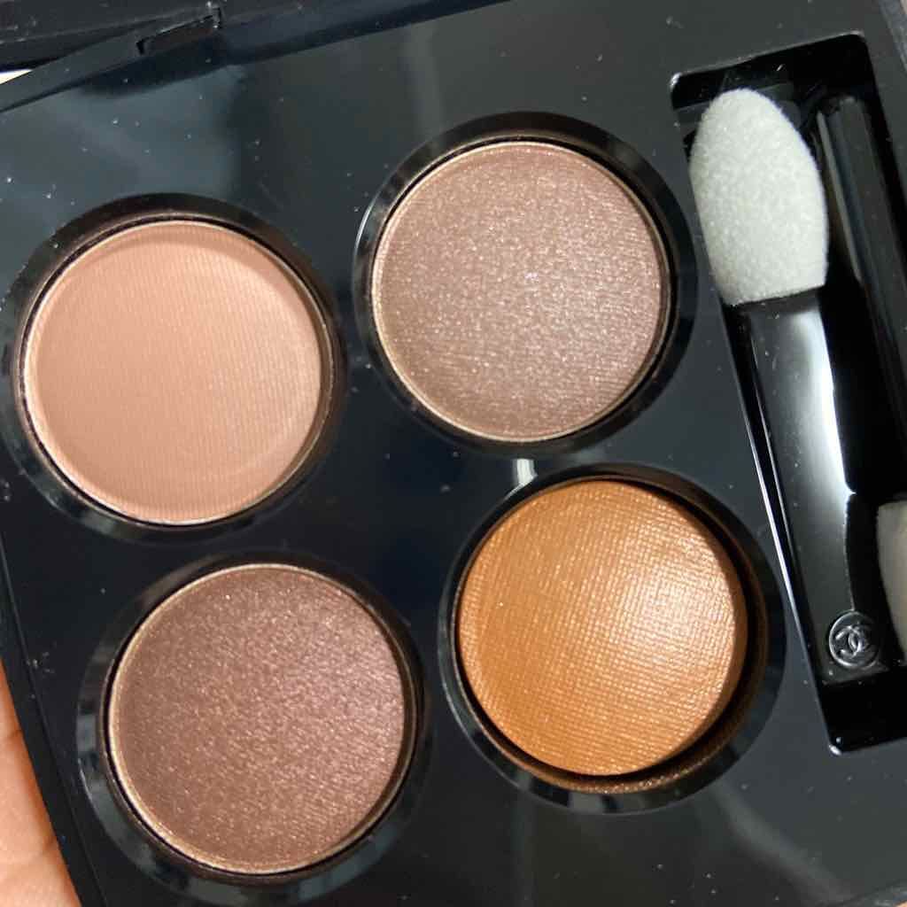 レ キャトル オンブル/CHANEL/アイシャドウパレットを使ったクチコミ(1枚目)