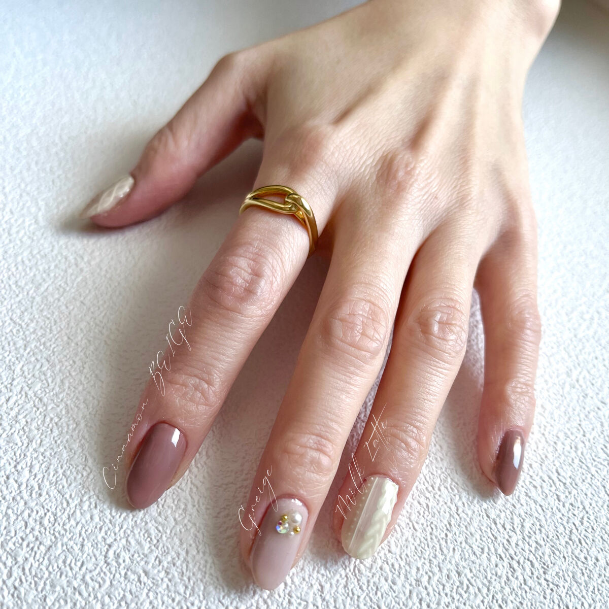 ジェルネイル（ライト対応）/セリア/ジェルネイルを使ったクチコミ（2枚目）