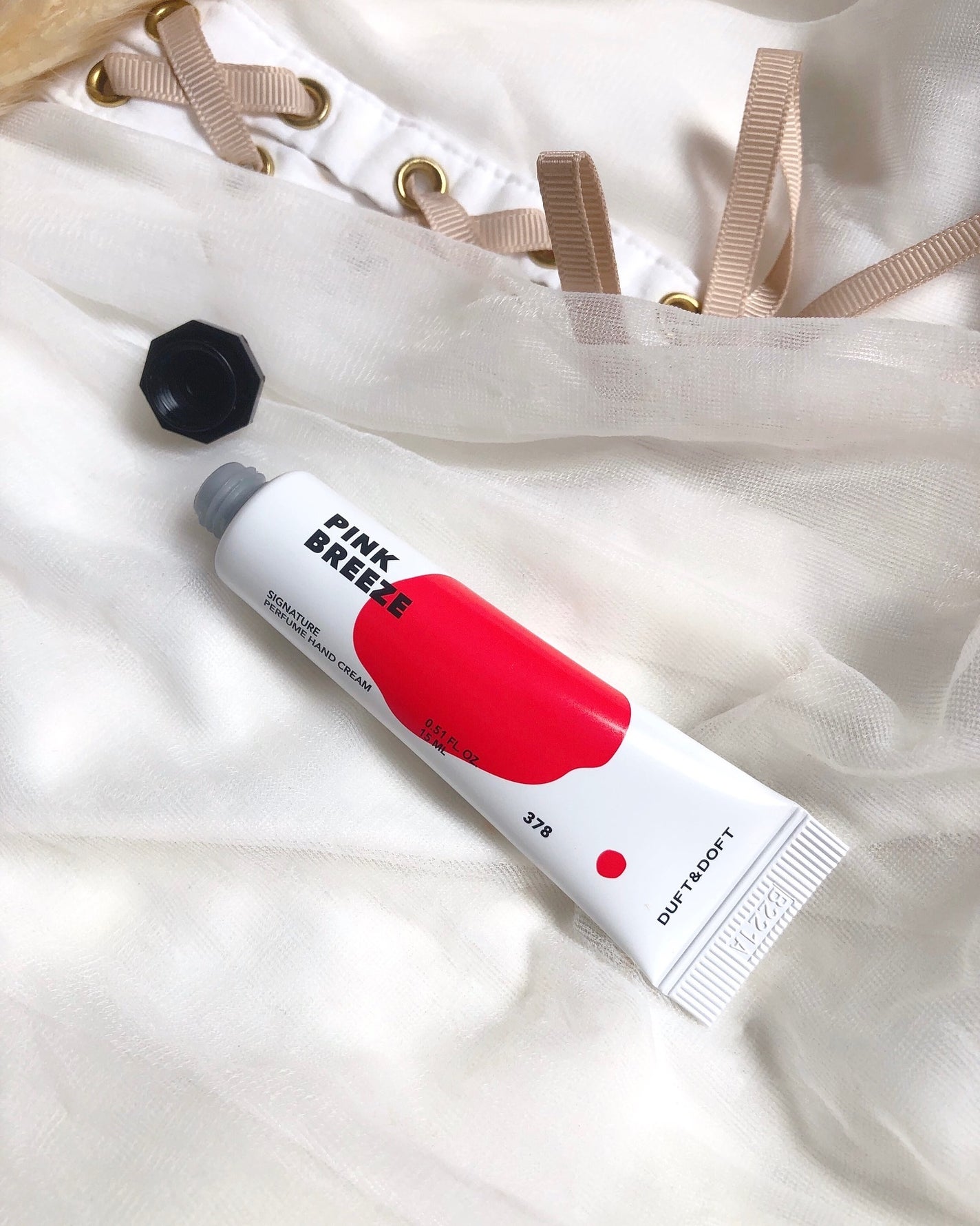 シグネチャーパフュームハンドクリームミニチュアギフトセット/DUFT&DOFT/ハンドクリームを使ったクチコミ(4枚目)