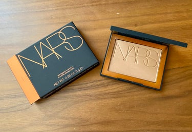 ブロンズパウダー/NARS/プレストパウダーを使ったクチコミ（1枚目）