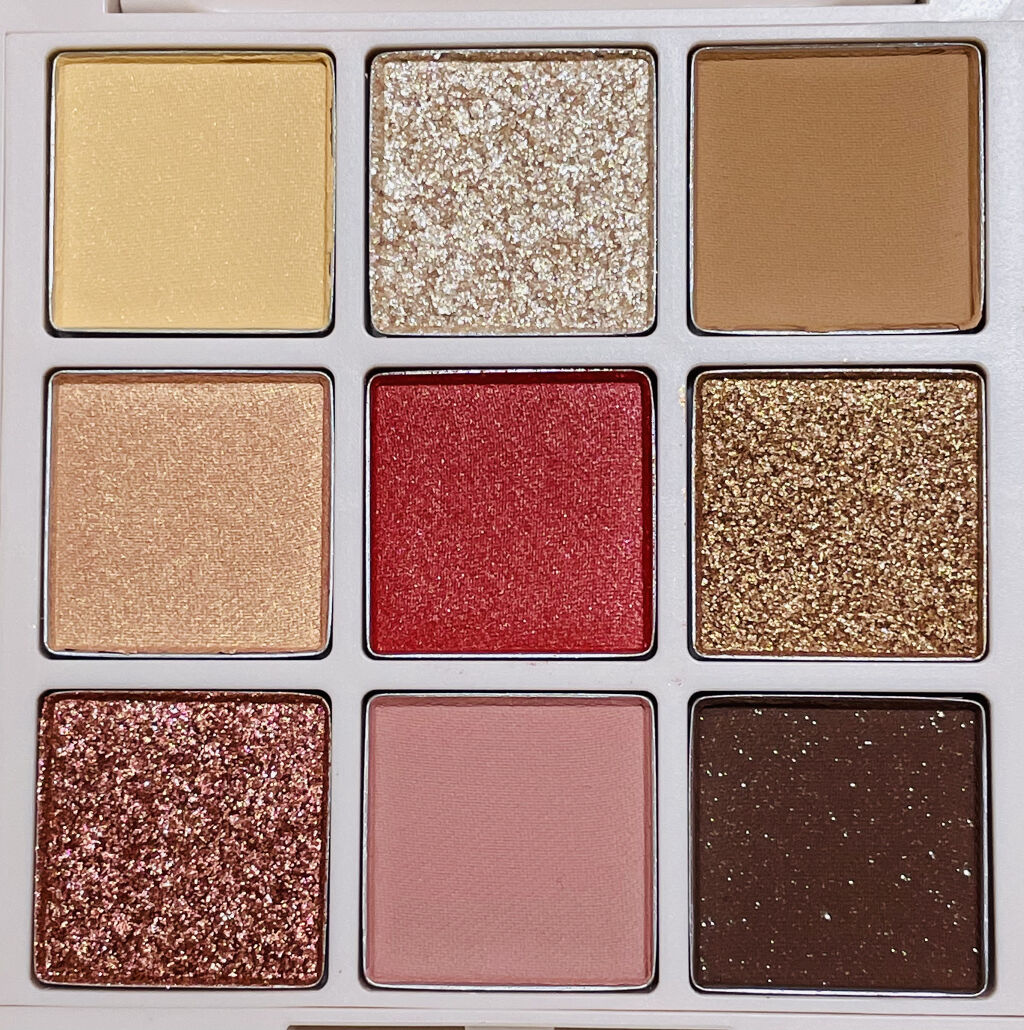 innisfree カメリア アイパレットのクチコミ「innisfree
カメリア アイパレット

税込 ¥ 3,080



ツバキの花が美しく咲.....」（2枚目）