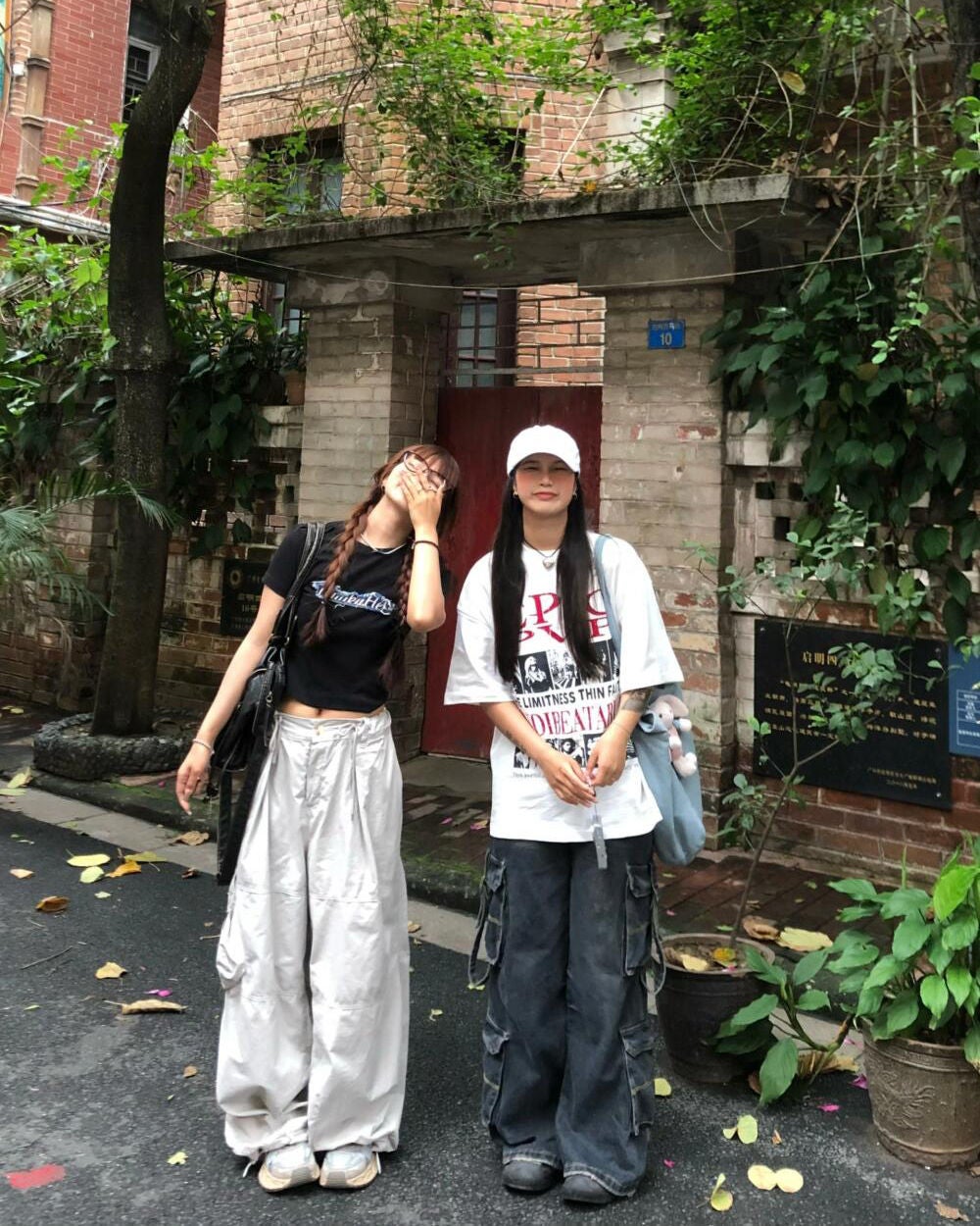 ひとみ on LIPS 「即座に応じる友情はとても楽しいです#コーデ#韓国雑貨#韓国コー..」(2枚目)