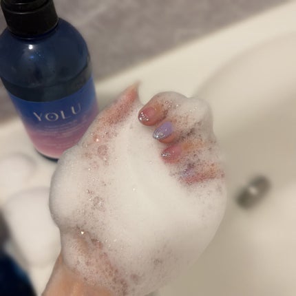 カームナイトリペアシャンプー/トリートメント/YOLU/市販シャンプーを使ったクチコミ(4枚目)