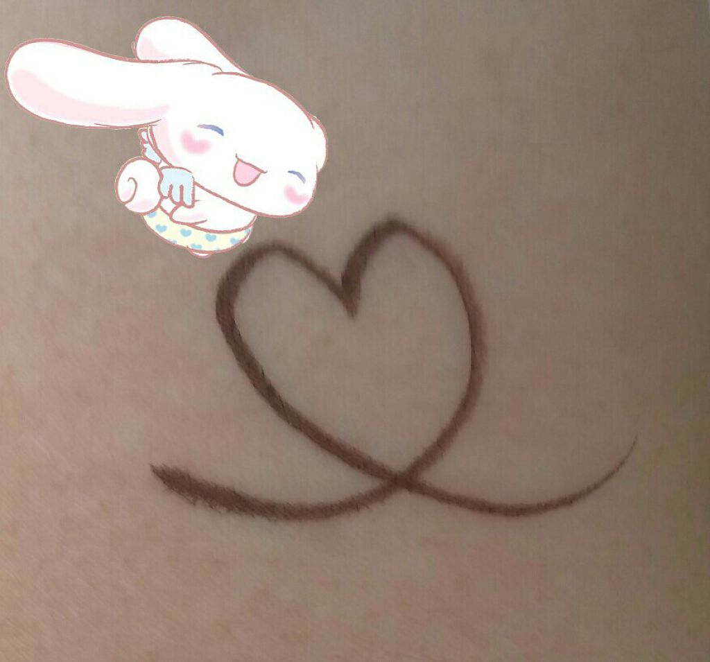 ラブ・ライナー リキッドアイライナーR3/ラブ・ライナー/リキッドアイライナーを使ったクチコミ(4枚目)