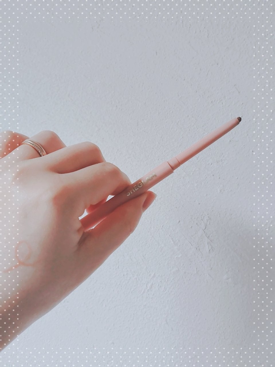 クリーミーマットリップライナーペンシル/SHEGLAM/リップライナーを使ったクチコミ(1枚目)