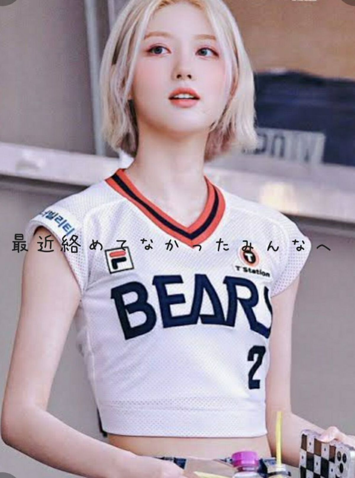 莉那 【元りあ】 on LIPS 「こんにちは。莉那だよ!今日は、最近……最近というか、1ヶ月くら..」(1枚目)