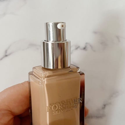 ディオールスキン フォーエヴァー フルイド グロウ/Dior/リキッドファンデーションを使ったクチコミ(2枚目)