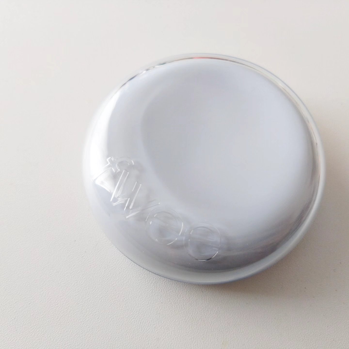 フィー クッションガラス ナチュラル 02 ヌードガラス/fwee/クッションファンデーションを使ったクチコミ（2枚目）