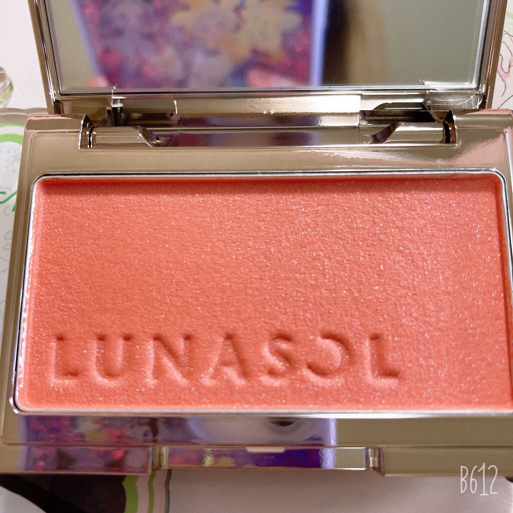 ルナソル カラーリングシアーチークス(グロウ)/LUNASOL/パウダーチークを使ったクチコミ(3枚目)