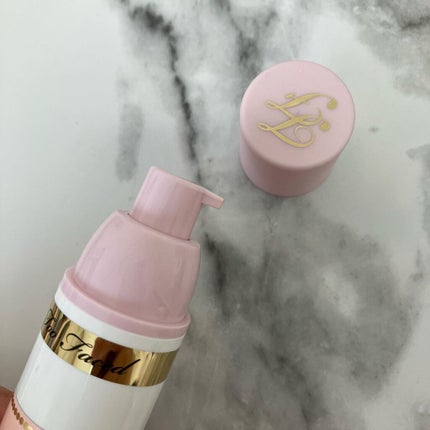 ボーン ディス ウェイ グロウ モイスチュアライジング メイクアップ プライマー/Too Faced/化粧下地を使ったクチコミ(2枚目)