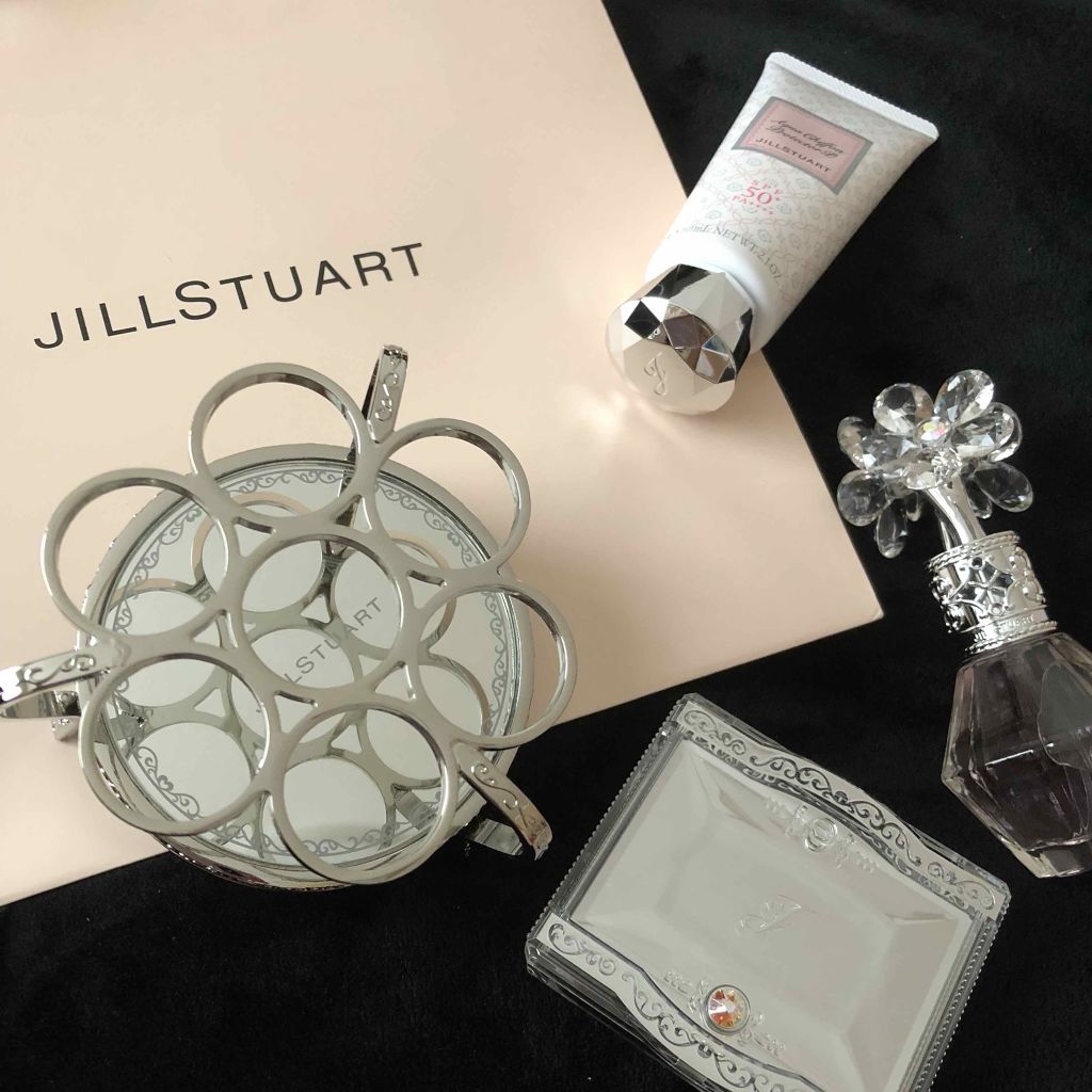 リラックス アクアシフォン プロテクター W/JILL STUART/日焼け止め・UVケアを使ったクチコミ（2枚目）