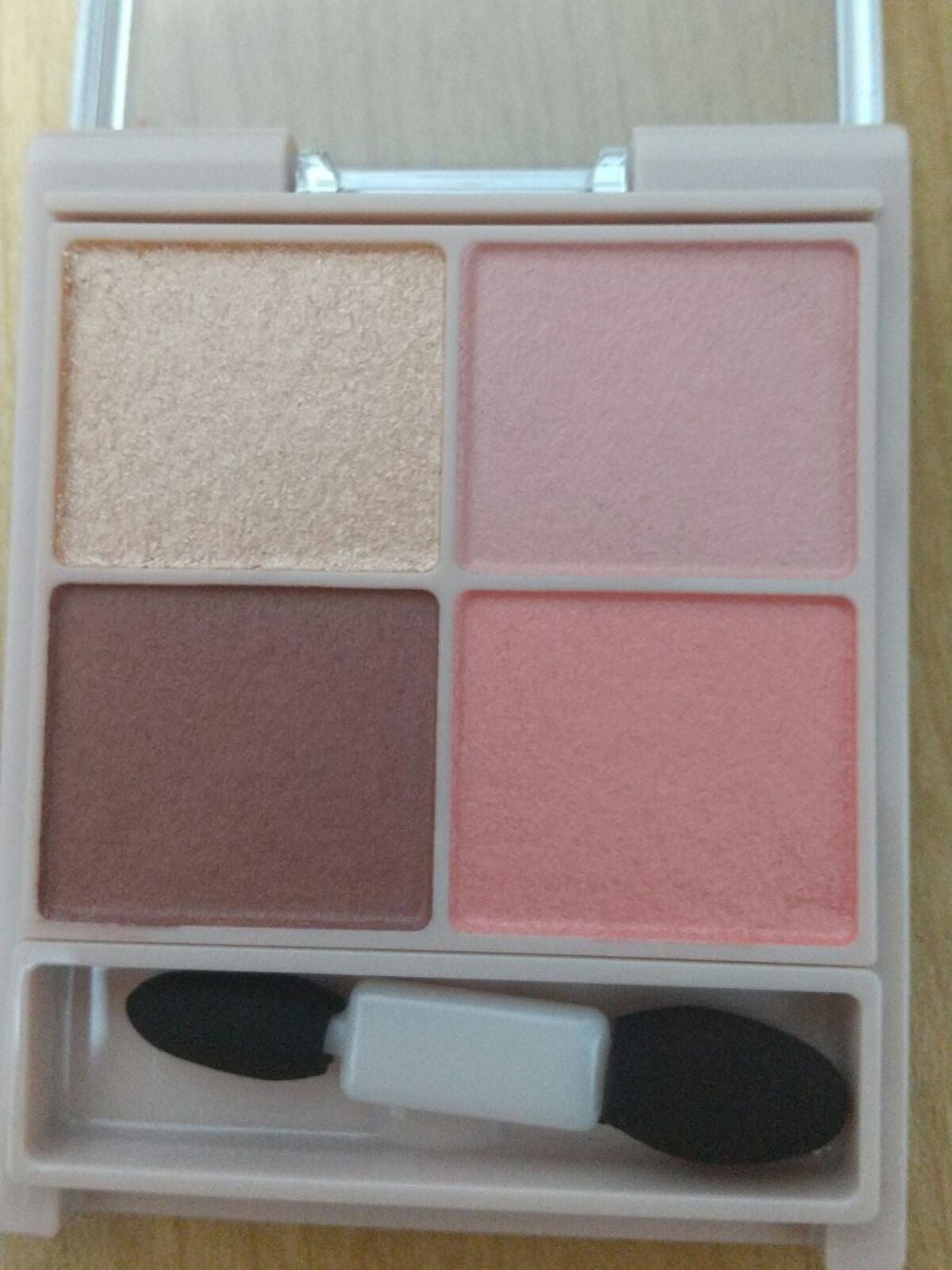 シルキースフレアイズ(マットタイプ)/キャンメイク/アイシャドウパレットを使ったクチコミ(2枚目)