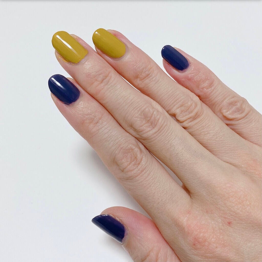 カラフルネイルズ/キャンメイク/マニキュアを使ったクチコミ(3枚目)