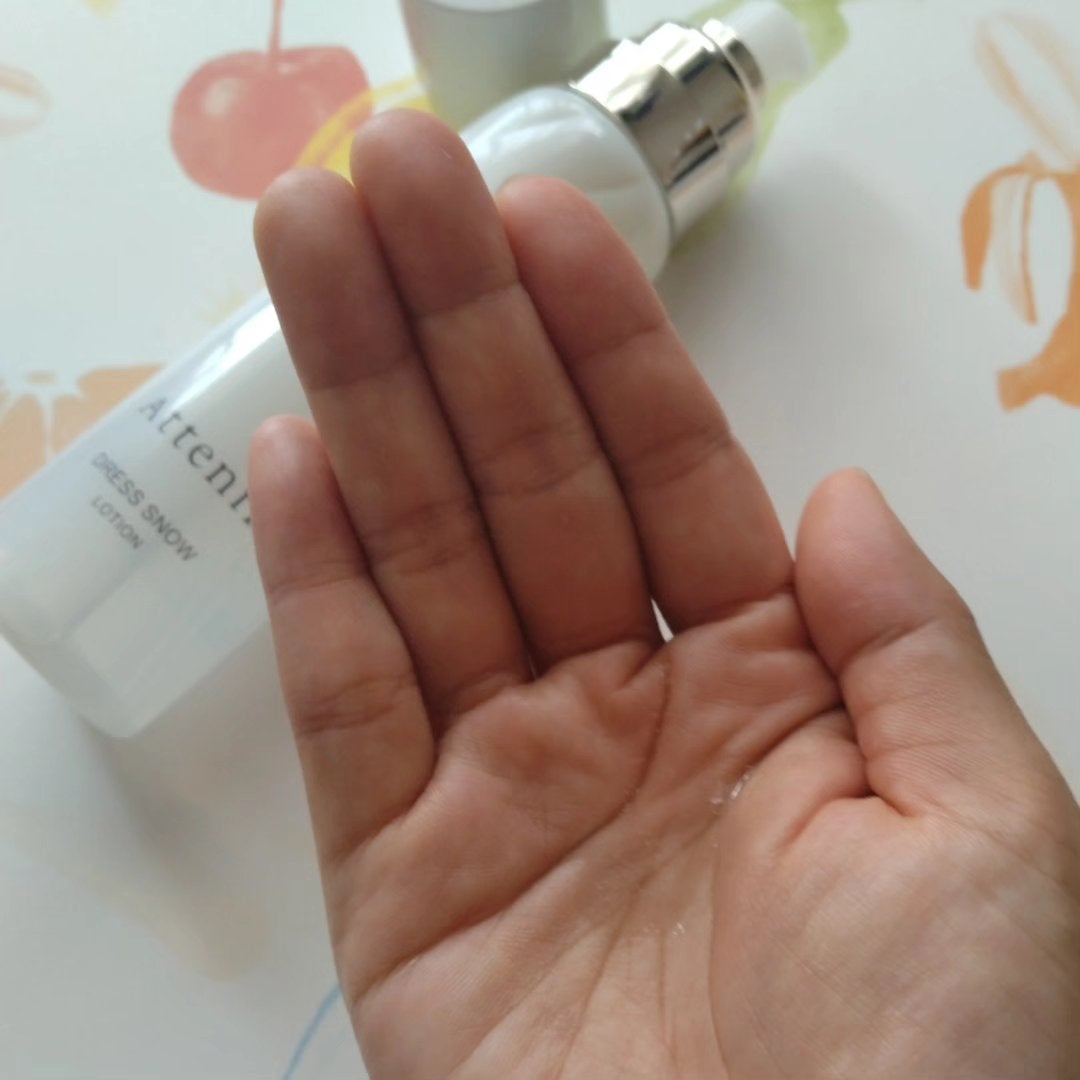 ドレススノー ローション【医薬部外品】 /アテニア/化粧水を使ったクチコミ(2枚目)