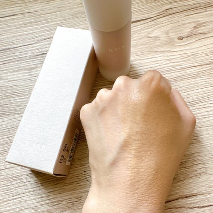 RMK ラスティング ジェルクリーミィファンデーション 102/RMK/クリーム・エマルジョンファンデーションを使ったクチコミ(3枚目)