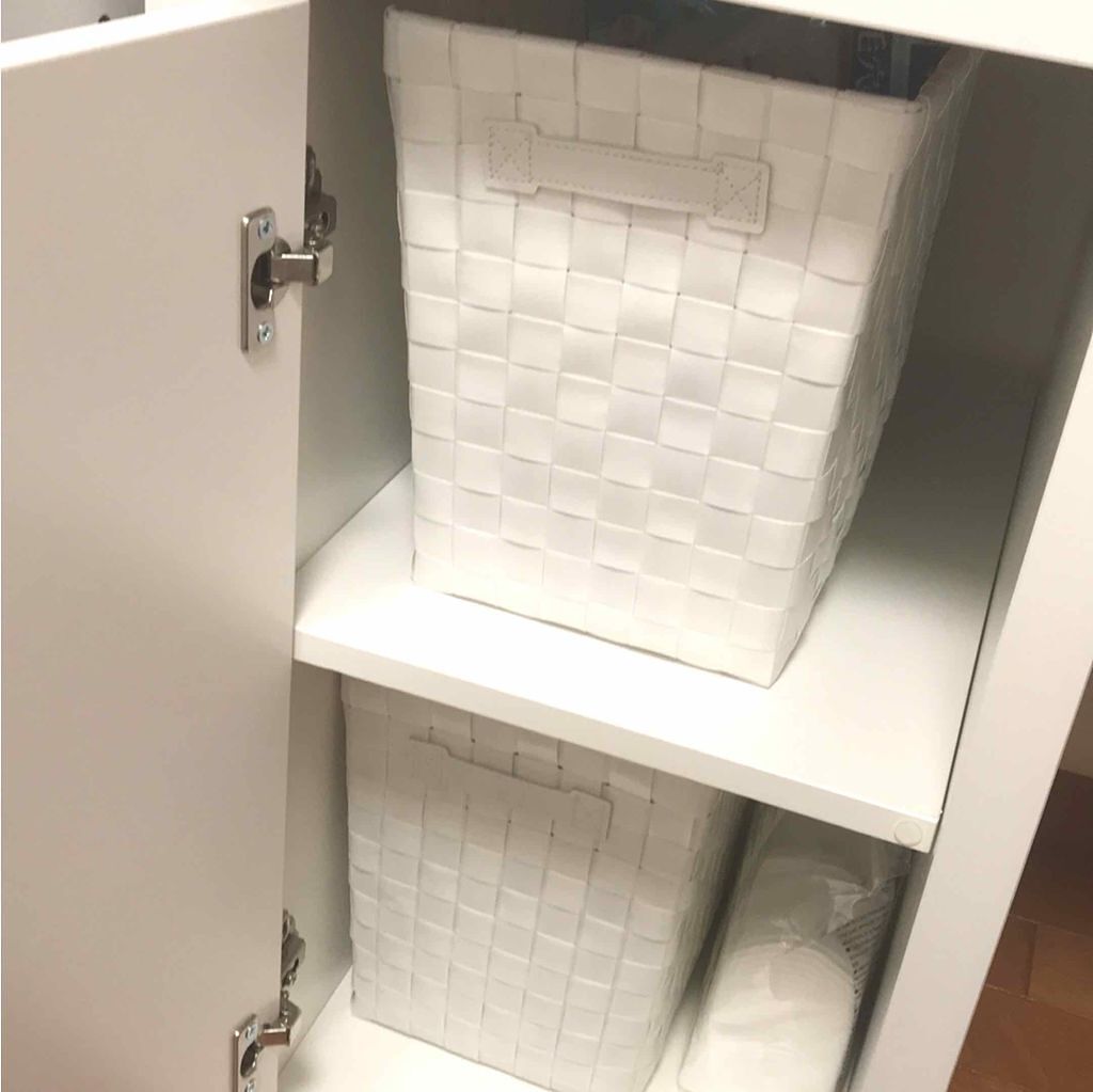 kana. on LIPS 「今回はコスメ・スキンケアの収納方法を紹介します!私はIKEAの..」(3枚目)