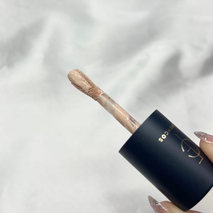 タトゥーウォータープルーフスカーコンシーラー/フォレンコス/リキッドコンシーラーを使ったクチコミ(2枚目)