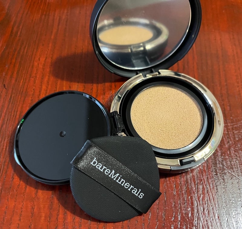 オリジナル ピュア セラム カバーアップ クッション/bareMinerals/クッションファンデーションを使ったクチコミ(2枚目)