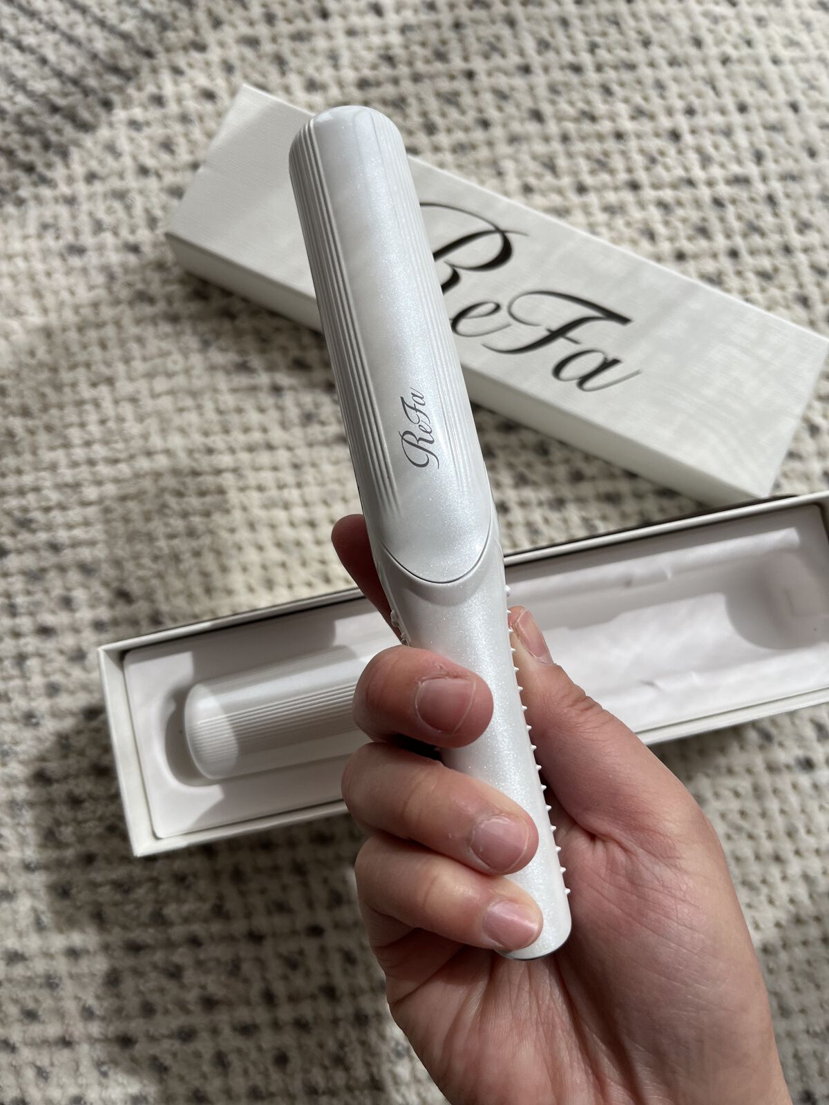 リファ ビューテック フィンガーアイロン 01 ホワイト/ReFa/ストレートアイロンを使ったクチコミ（2枚目）