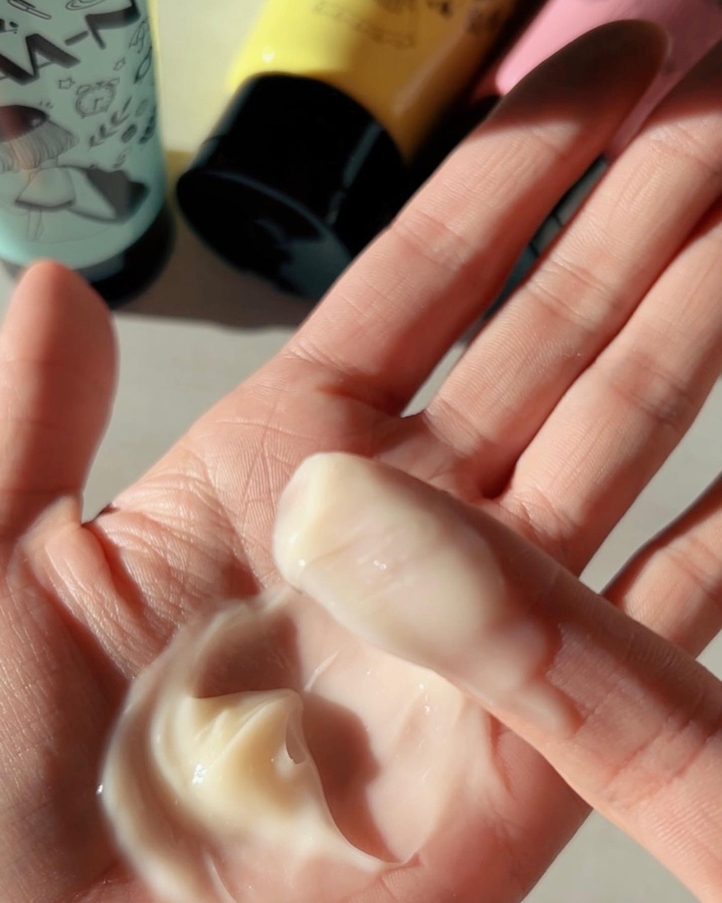 ビックリドカーン 集中ケアトリートメント 無香料/ハホニコハッピーライフ/洗い流すヘアトリートメントを使ったクチコミ(4枚目)