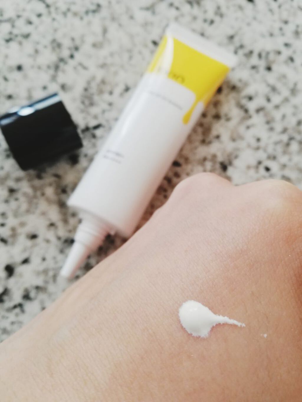 VC トーンアップUVエッセンス/SKIO/日焼け止めローションを使ったクチコミ（3枚目）