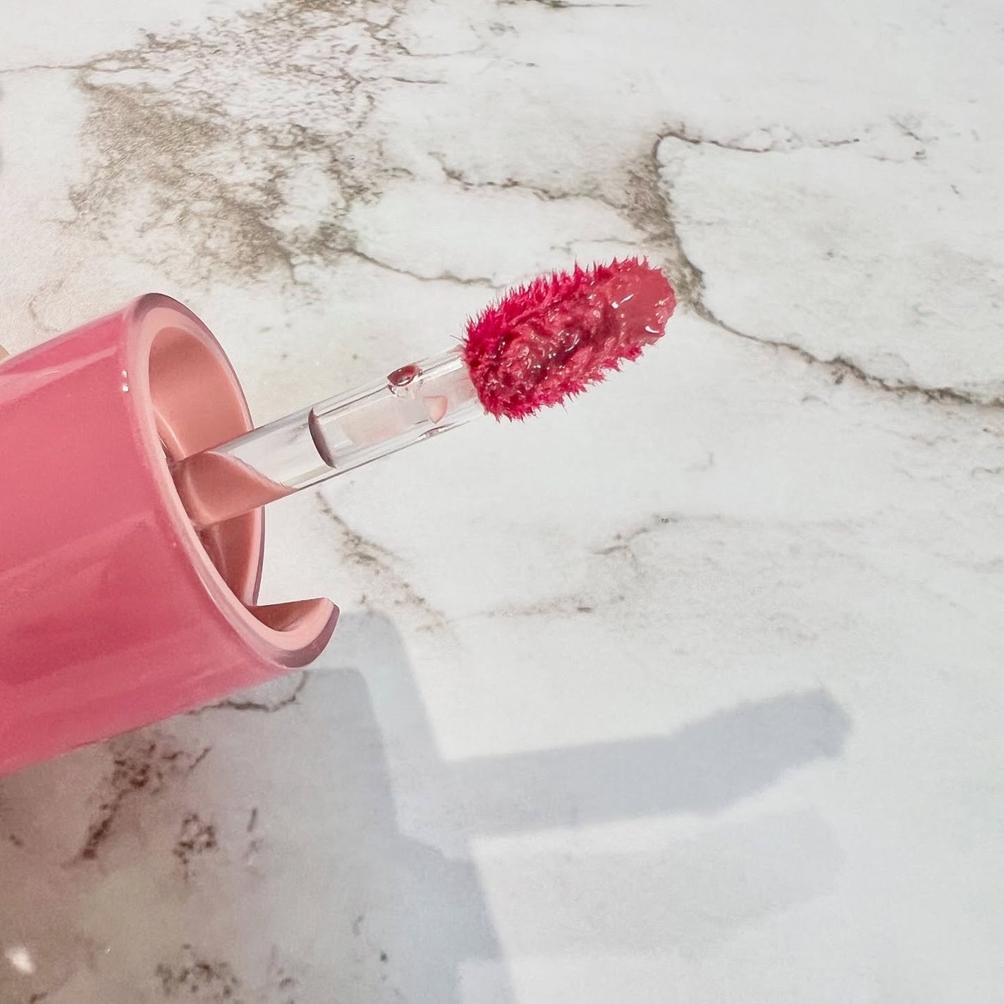 ロウグロウジェルティント/hince/リップティントを使ったクチコミ(3枚目)