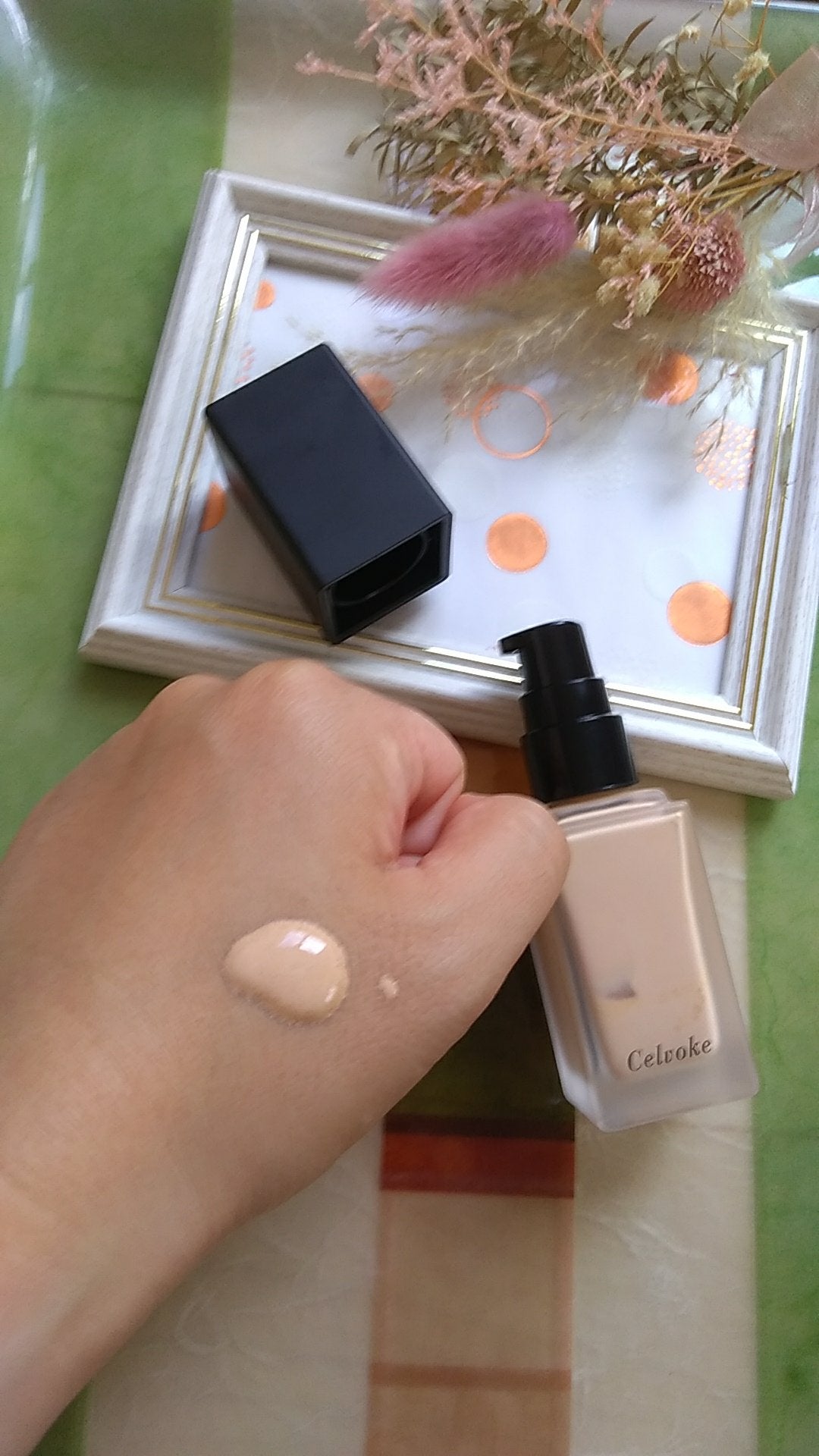 スキンレゾネート リキッドファンデーション/Celvoke/リキッドファンデーションを使ったクチコミ(5枚目)