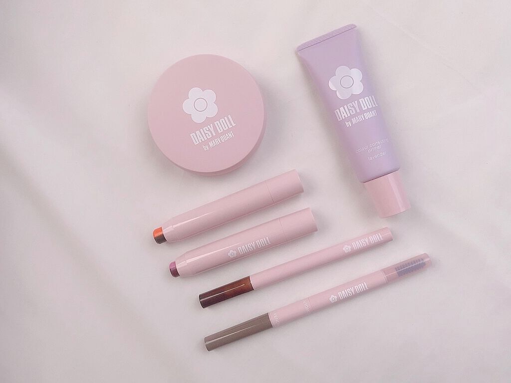 デュアル カラー スティック/DAISY DOLL by MARY QUANT/スティックアイシャドウを使ったクチコミ（1枚目）