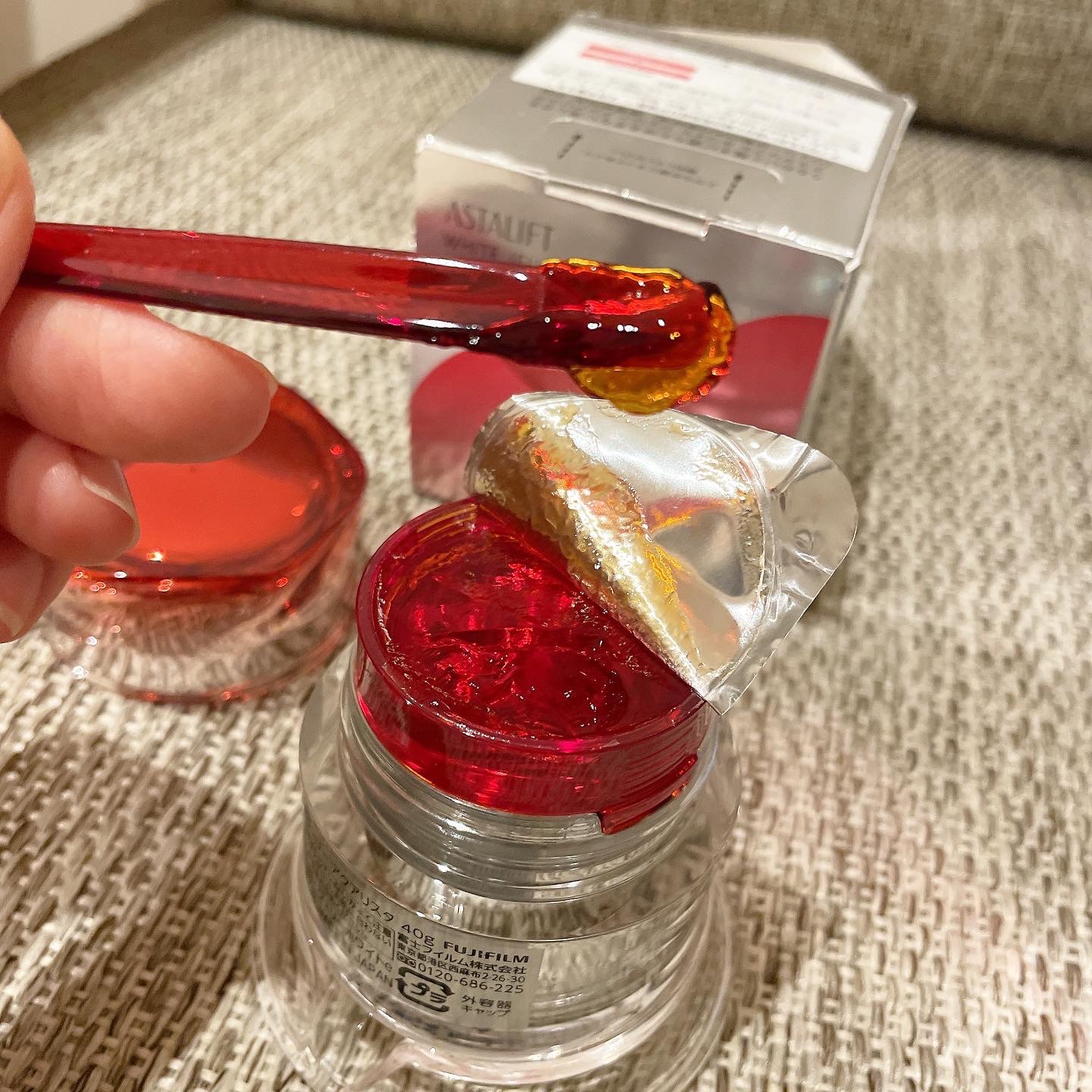 アスタリフト ホワイト ジェリー アクアリスタ/アスタリフト/美容液を使ったクチコミ（3枚目）