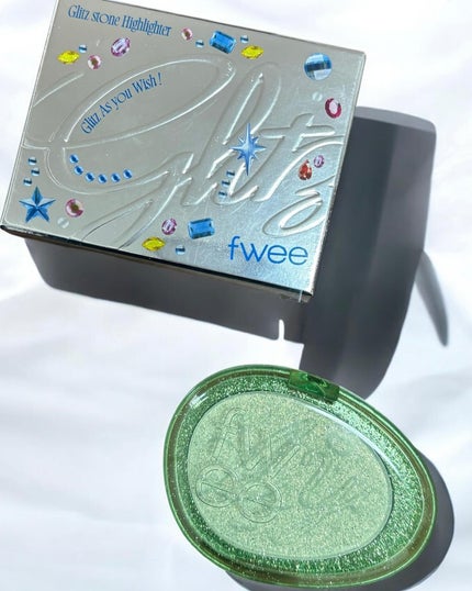 フィー グリッツストーンハイライター/fwee/パウダーハイライトを使ったクチコミ(1枚目)