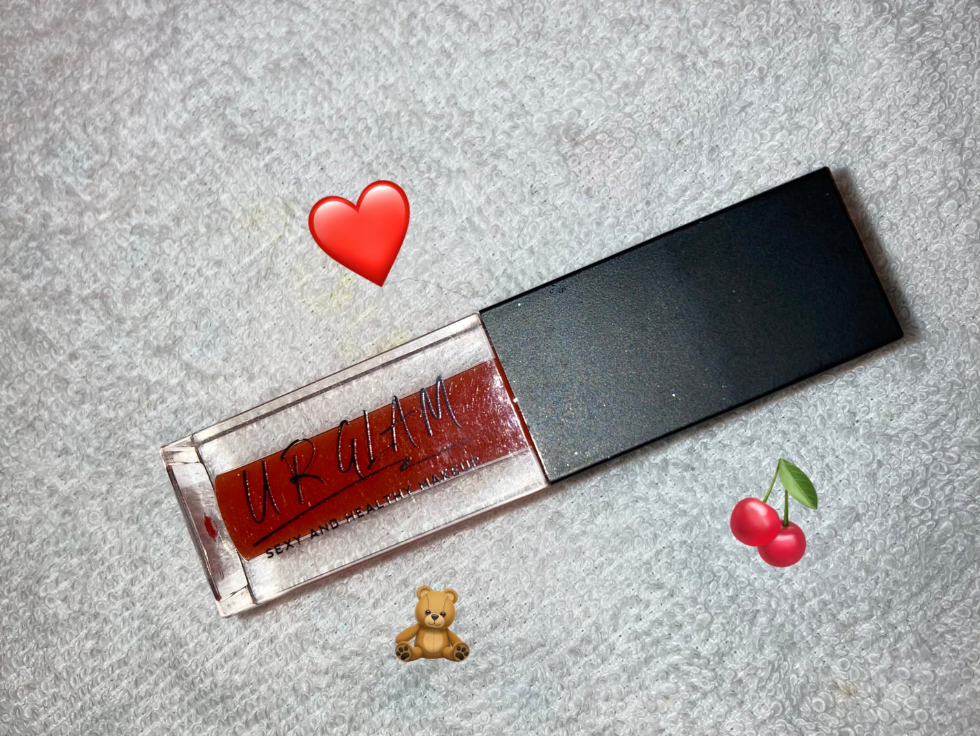 UR GLAM LIP OIL/U R GLAM/リップグロスを使ったクチコミ(1枚目)